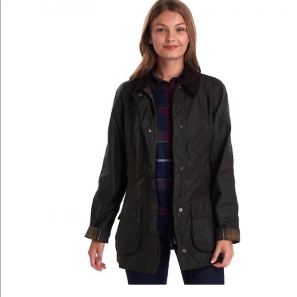 Women’s Barbour Beadnell Jacket - Picture 1 of 5